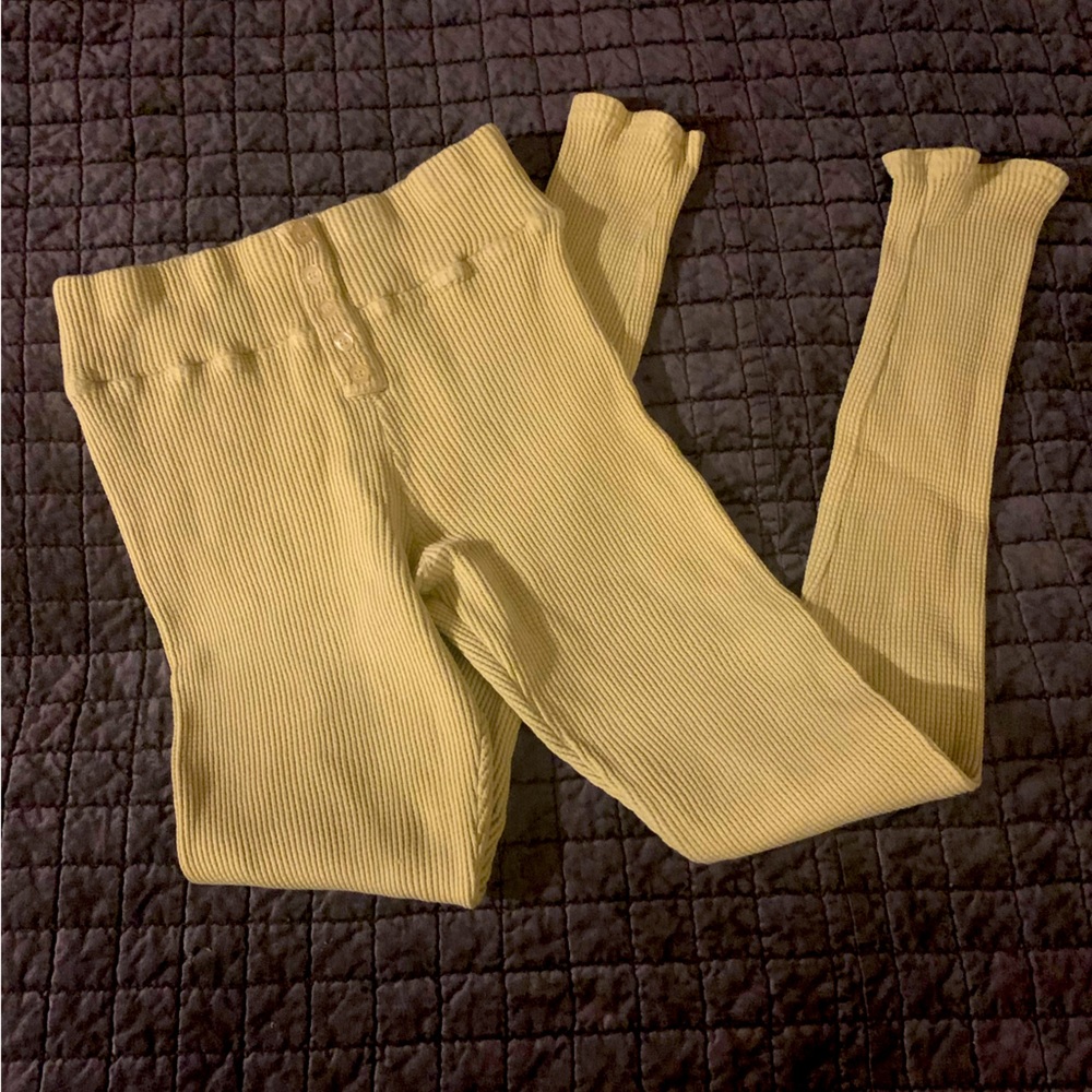 Forever 21 waffle weave cream colored leggings